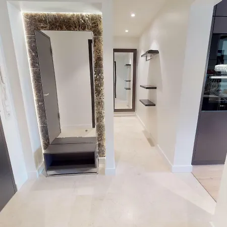 White Pearl 0.12 Apartamento