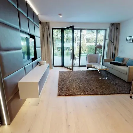 White Pearl 0.12 Apartamento *